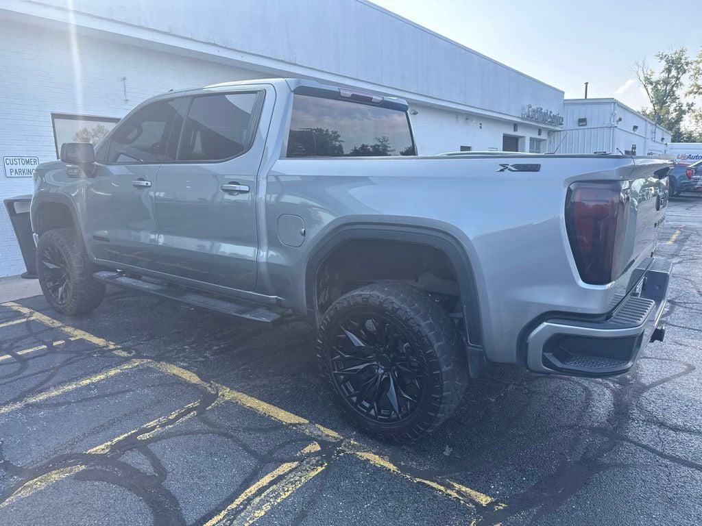 2024 GMC Sierra 1500 Elevation Black Pack 5.3 V-8 Lifted!