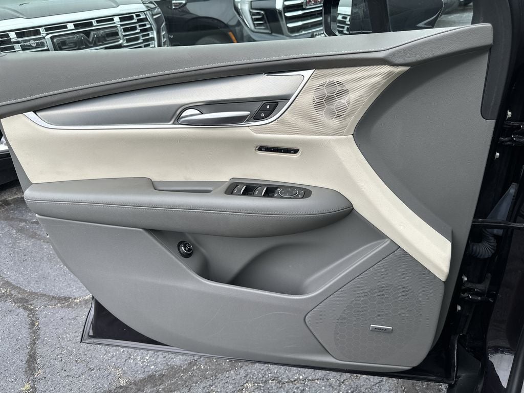 2018 Cadillac XT5 Premium Luxury