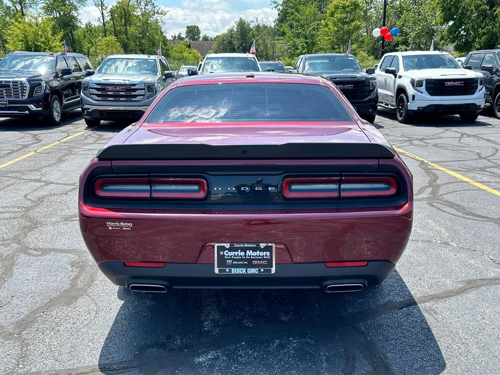 2019 Dodge Challenger SXT Black Top Package