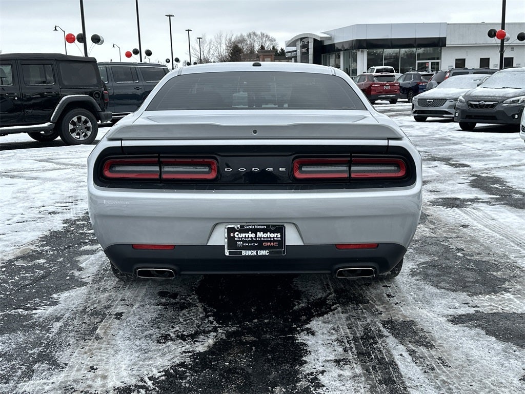 2020 Dodge Challenger SXT