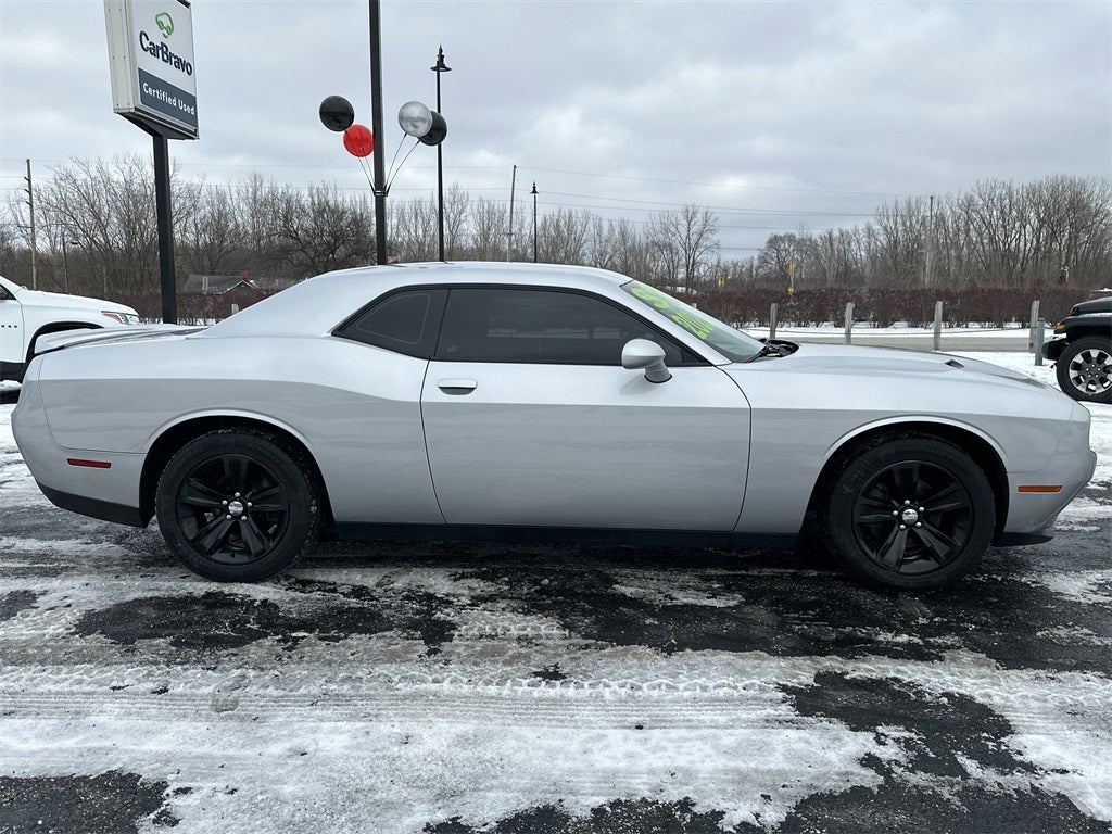 2020 Dodge Challenger SXT