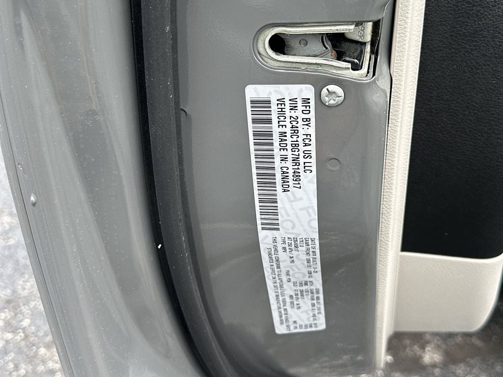 2022 Chrysler Pacifica Touring L