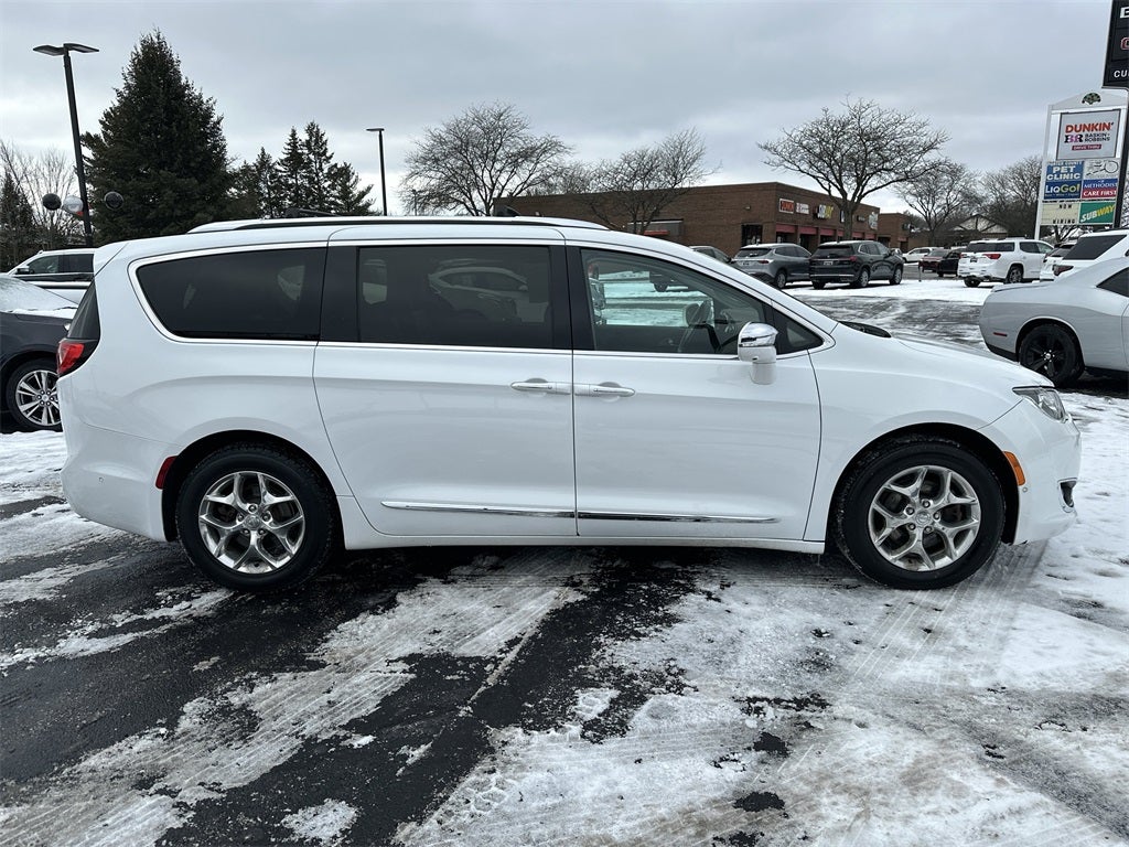 2017 Chrysler Pacifica Limited