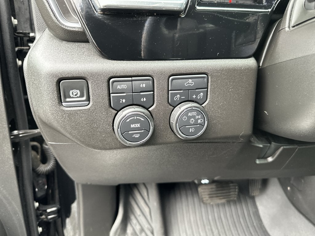 2025 Chevrolet Silverado 1500 RST Z71 Off-Road Package