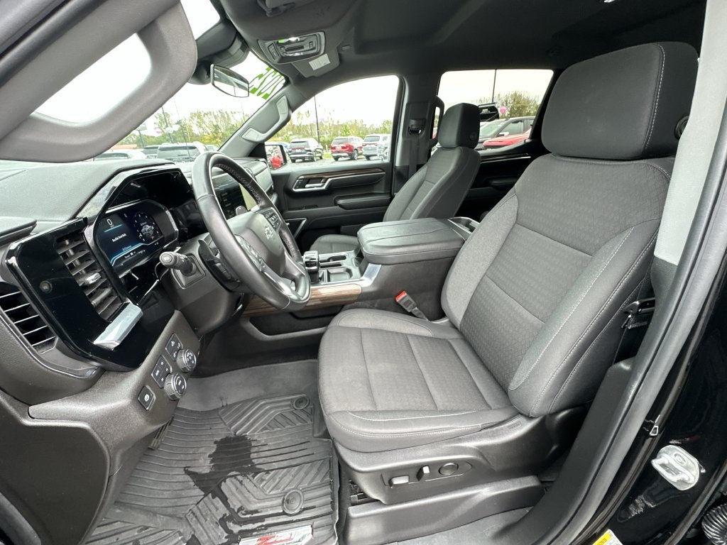 2025 Chevrolet Silverado 1500 RST Z71 Off-Road Package