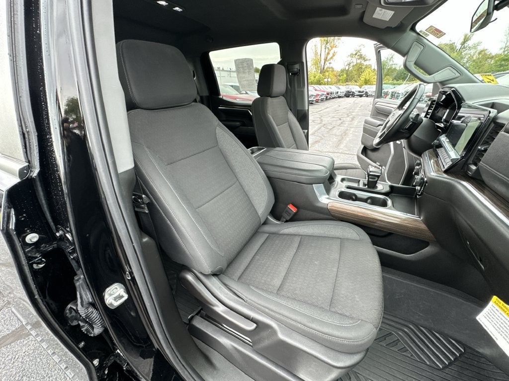 2025 Chevrolet Silverado 1500 RST Z71 Off-Road Package