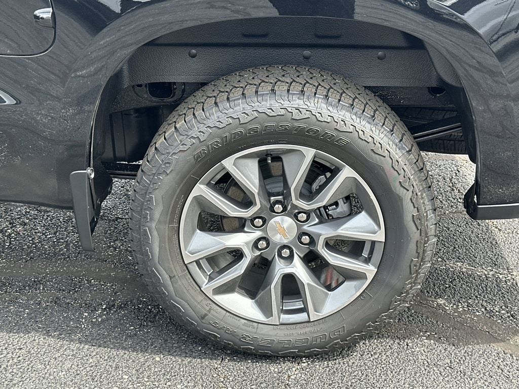 2025 Chevrolet Silverado 1500 LT LT1