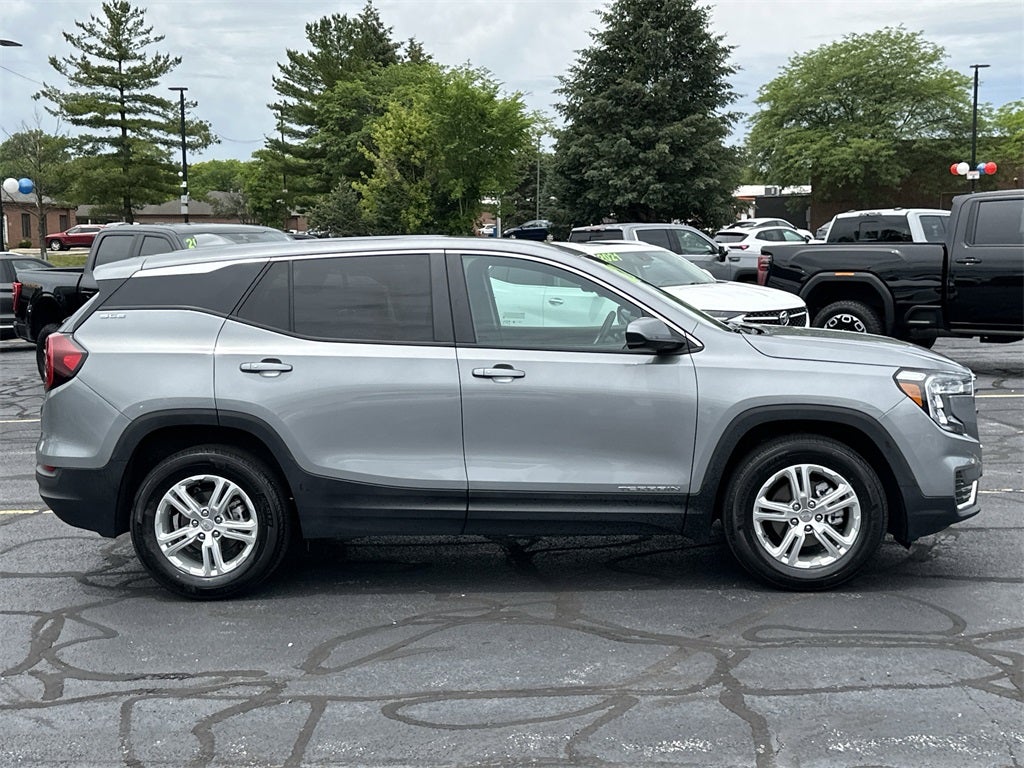 2024 GMC Terrain SLE FWD