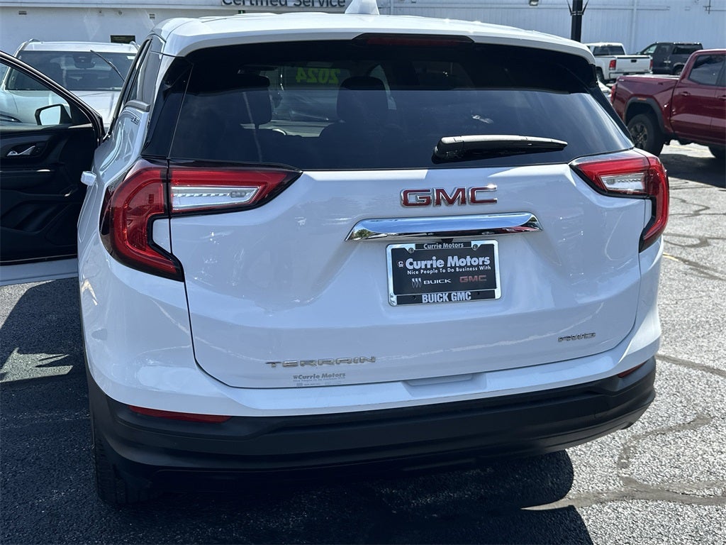 2024 GMC Terrain SLE