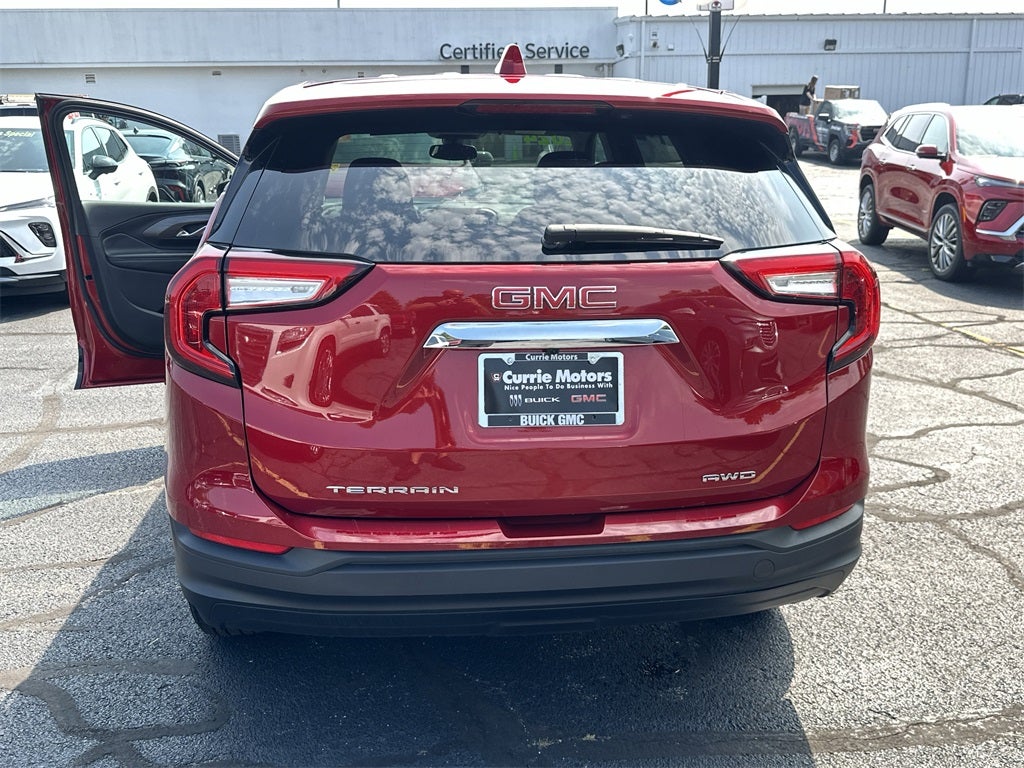 2024 GMC Terrain SLE