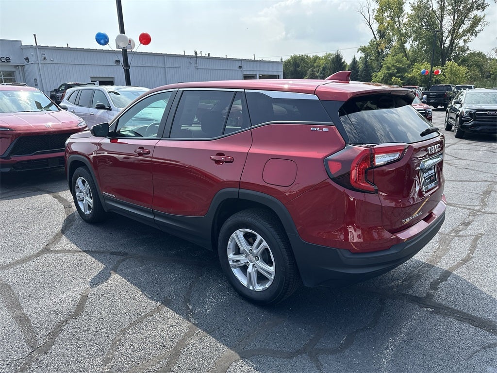 2024 GMC Terrain SLE