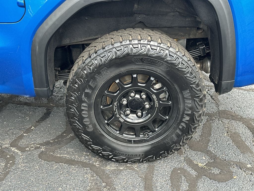 2023 GMC Sierra 1500 AT4X AEV Edition