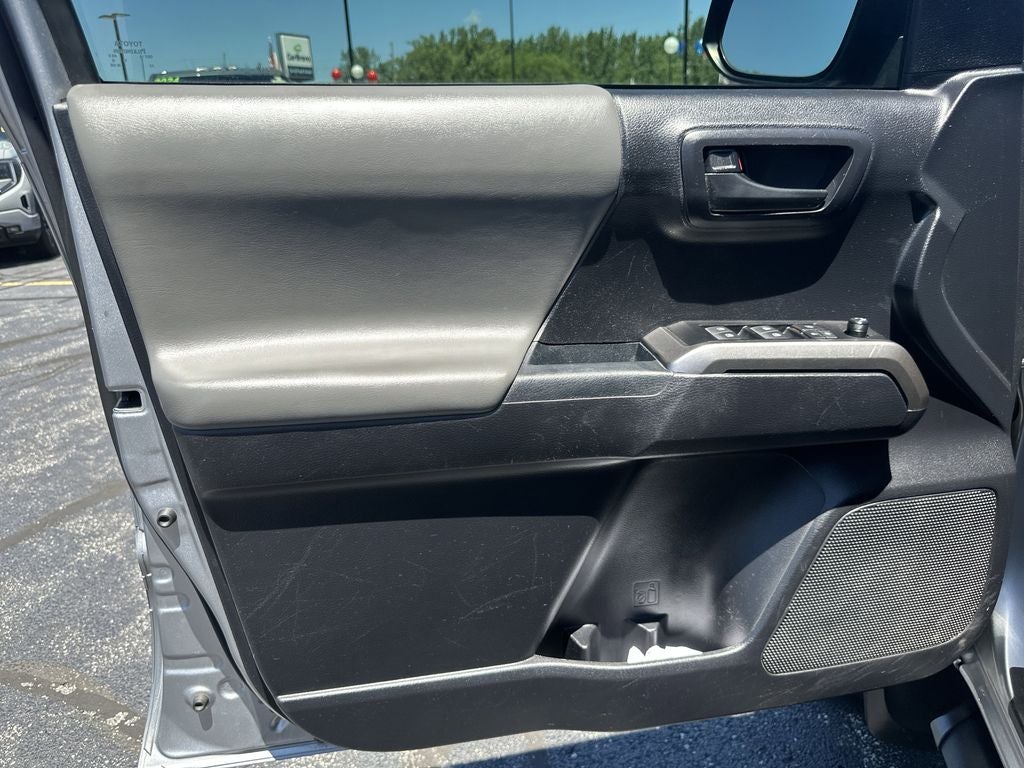 2021 Toyota Tacoma SR5 V6
