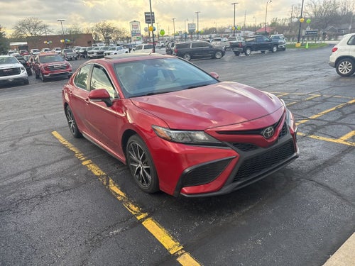 2024 Toyota Camry SE