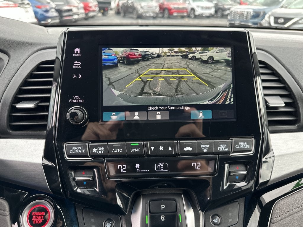 2024 Honda Odyssey Touring FWD