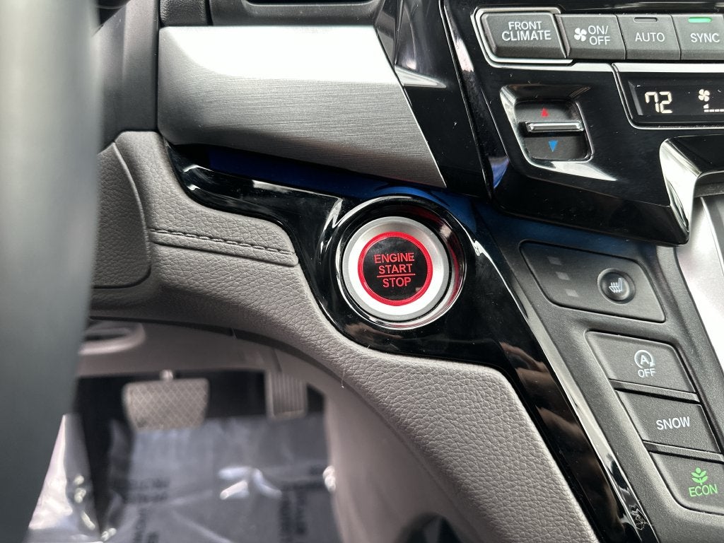 2024 Honda Odyssey Touring FWD