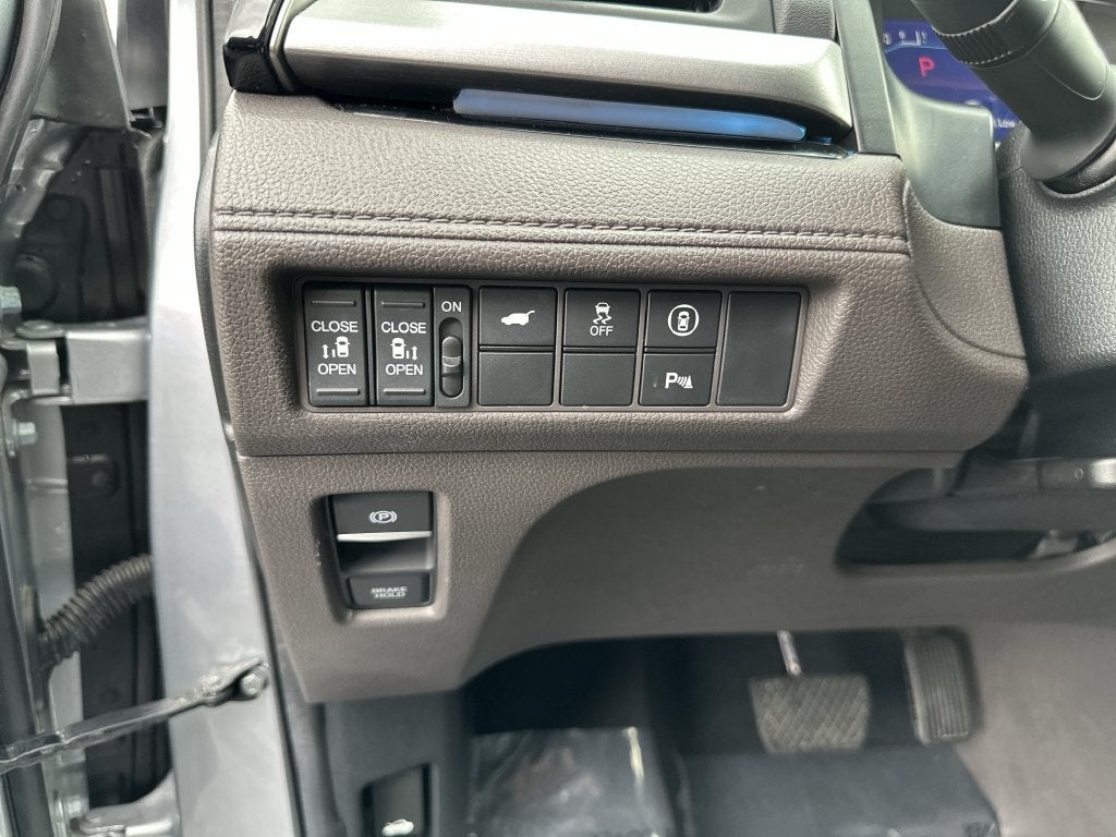 2024 Honda Odyssey Touring FWD