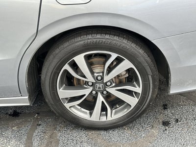2024 Honda Odyssey Touring FWD
