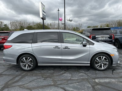 2024 Honda Odyssey Touring FWD