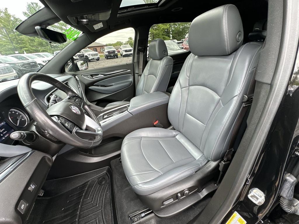 2023 Buick Enclave Essence