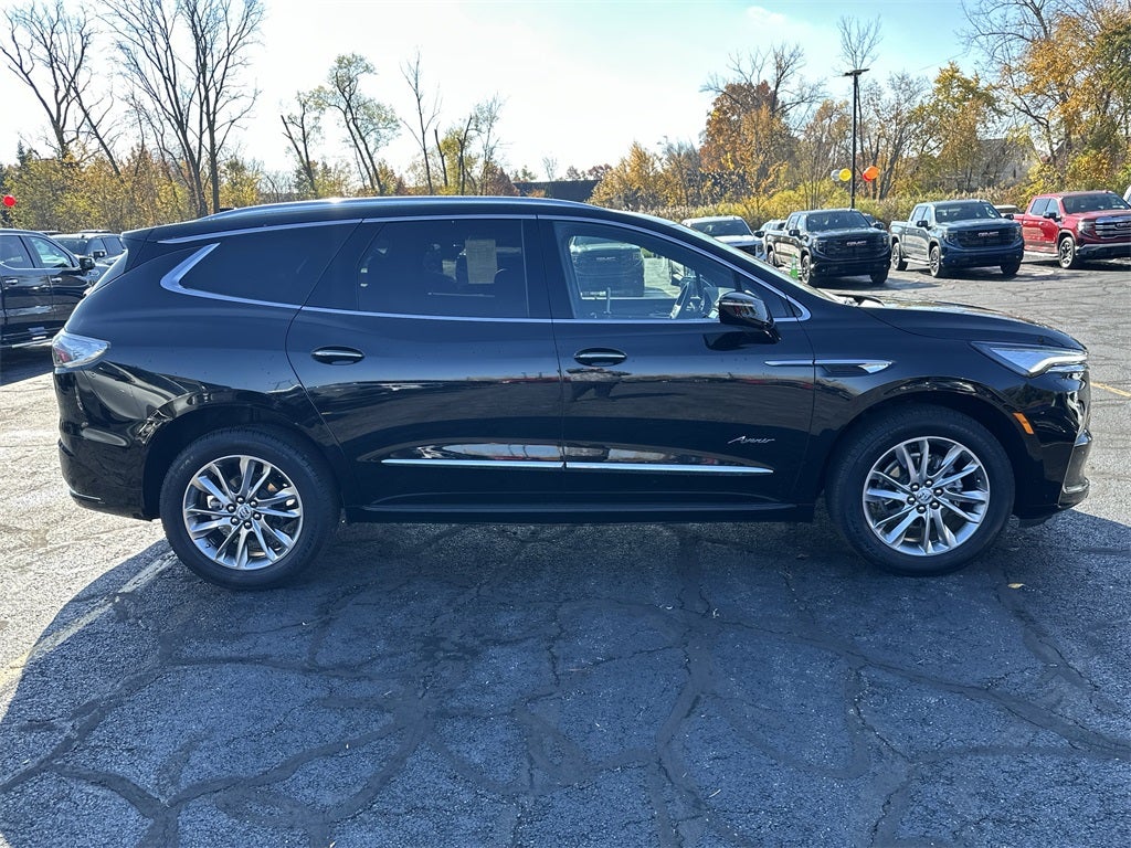 2023 Buick Enclave Avenir