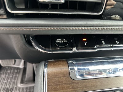 2025 Lincoln Aviator Reserve Illumination package