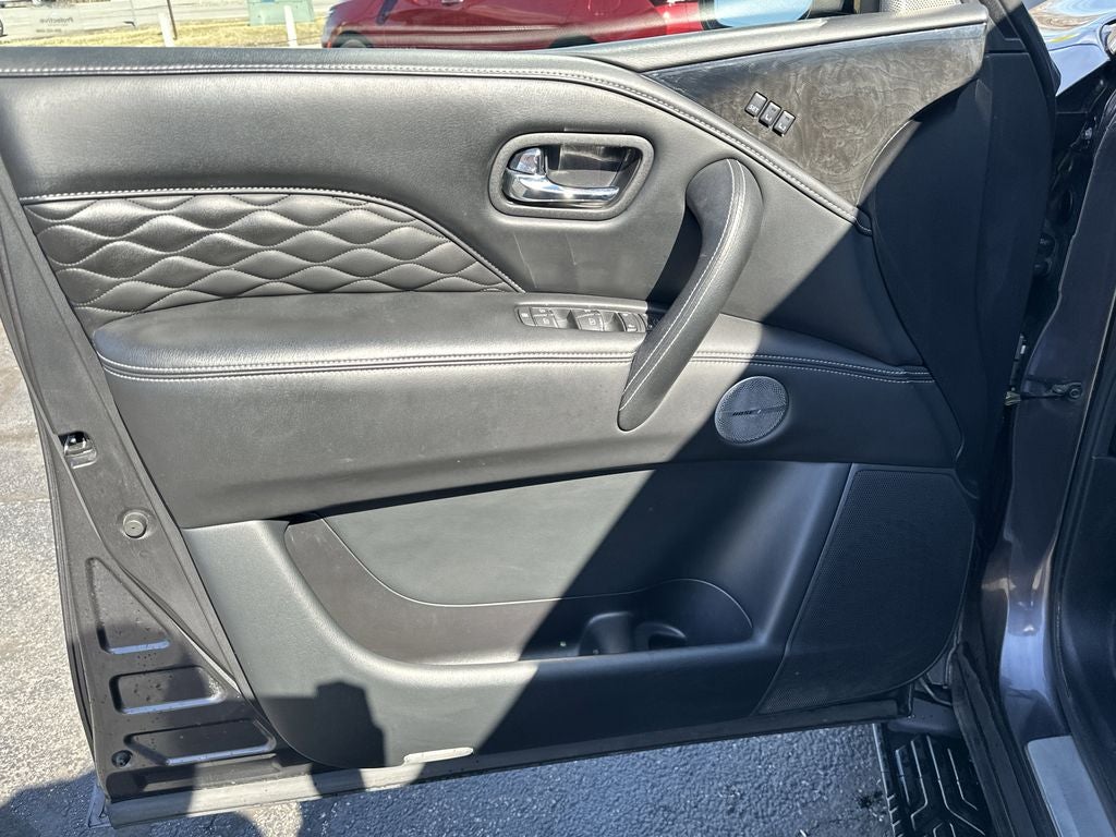 2023 INFINITI QX80 Sensory