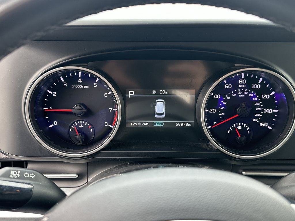 2024 Kia Carnival LX 8 Passenger