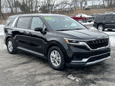 2024 Kia Carnival LX 8 Passenger