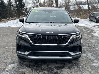 2024 Kia Carnival LX 8 Passenger