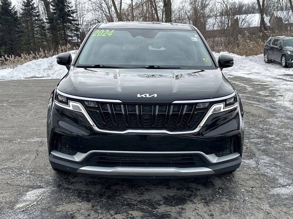 2024 Kia Carnival LX 8 Passenger