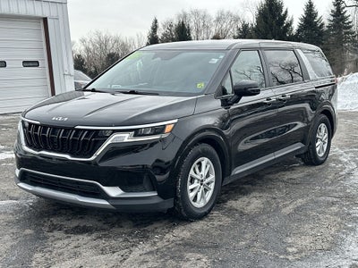 2024 Kia Carnival LX 8 Passenger