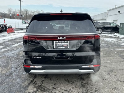 2024 Kia Carnival LX 8 Passenger