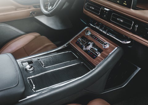 The front center console of a 2024 Lincoln Aviator® SUV is shown | Fair Oaks Lincoln in Naperville IL
