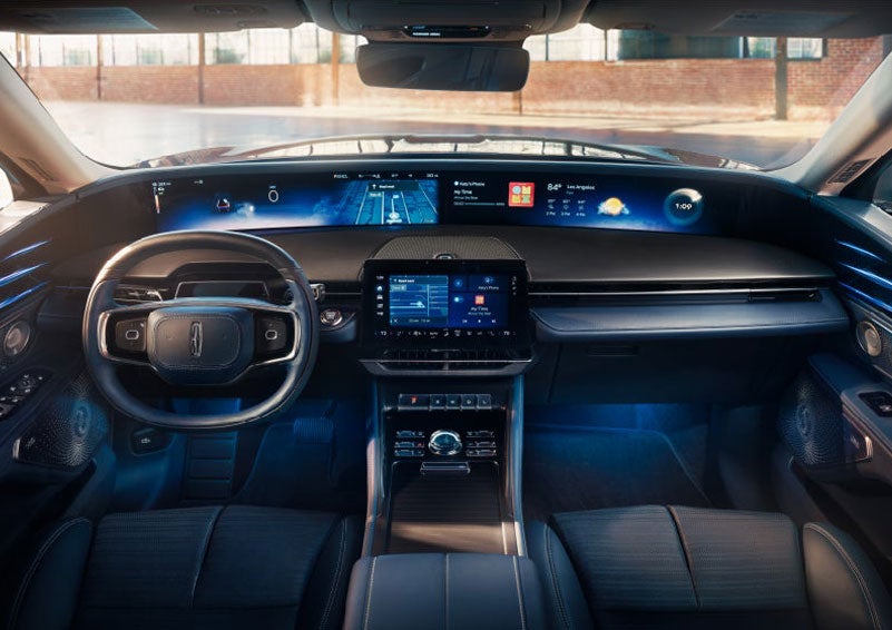 The panoramic display is shown in a 2025 Lincoln Nautilus® SUV. | Fair Oaks Lincoln in Naperville IL