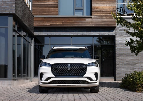 The front of a 2026 Lincoln Aviator® SUV is shown. | Fair Oaks Lincoln in Naperville IL
