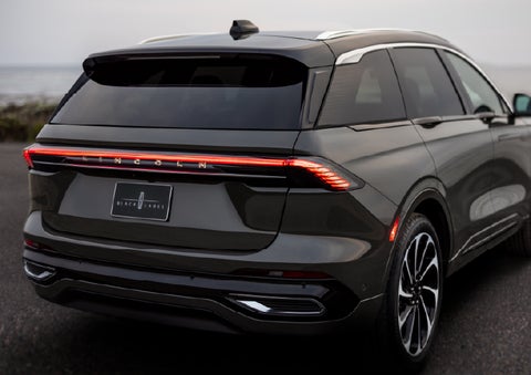 The rear of a 2026 Lincoln Black Label™ Nautilus® SUV displays full LED rear lighting. | Fair Oaks Lincoln in Naperville IL