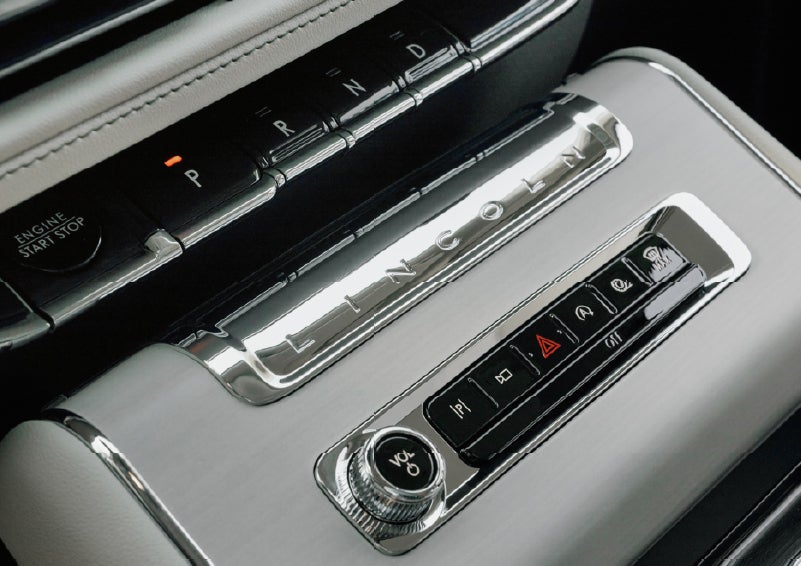 The piano key gear selector of a 2027 Lincoln Aviator® Back Label™ SUV. | Fair Oaks Lincoln in Naperville IL